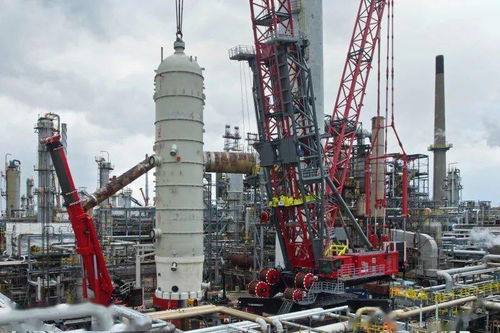 海外巨擎 Mammoet Focus30 起重機英國煉油廠首秀，展現(xiàn)重型吊裝新標(biāo)桿